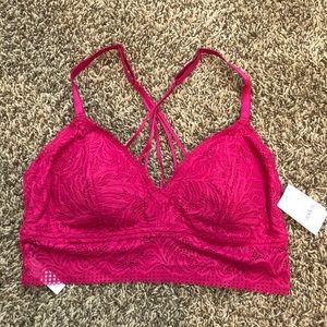 Bralette size L (36D, 36DD, 38C, 38D)